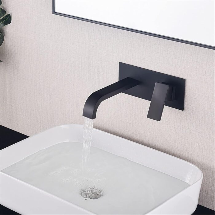 GRIFO DE PARED – NEGRO MATE